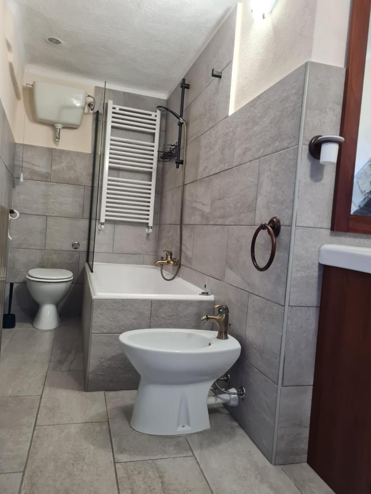 Casa Rubino - Bajardo Apartman Berzi Kültér fotó